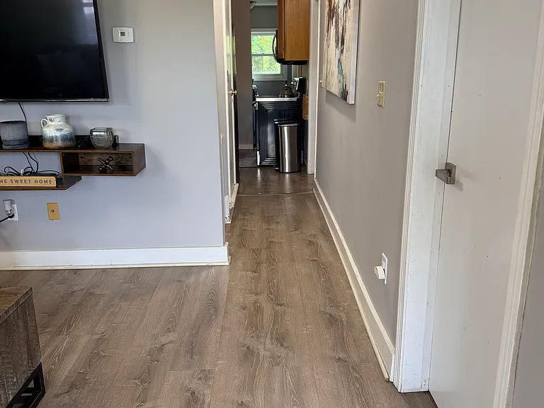 18 Lawton St #2 — Photo 4