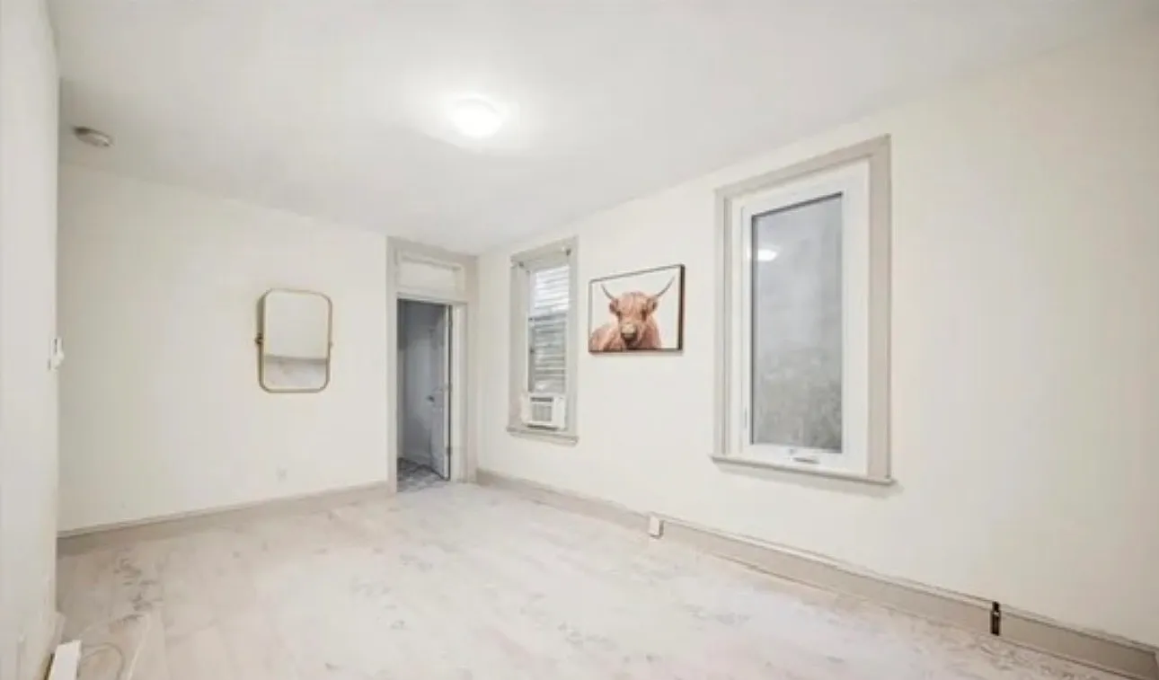 1 bed, 2250 sqft, $1,650 — Photo 1