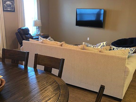 5th image of 1824 Sound Haven Ct