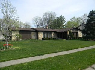118 Meadow Ln, Fishers, IN 46038