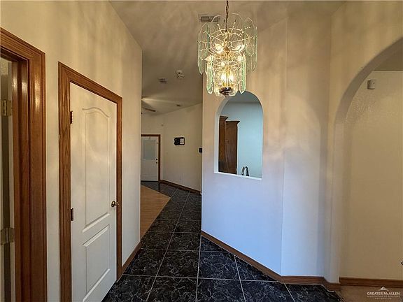 2nd image of 4513 Laurel Ave