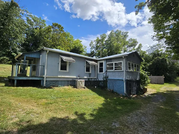 219 Marble Ln, Lexington, VA 24450
