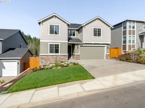 2121 NE Singer Ln, Estacada, OR 97023