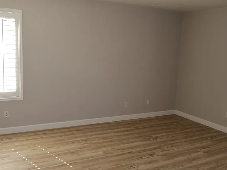 6596 Shadow Cove Ave — Photo 18