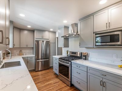 14333 Branham Ln, San Jose, CA, 95124