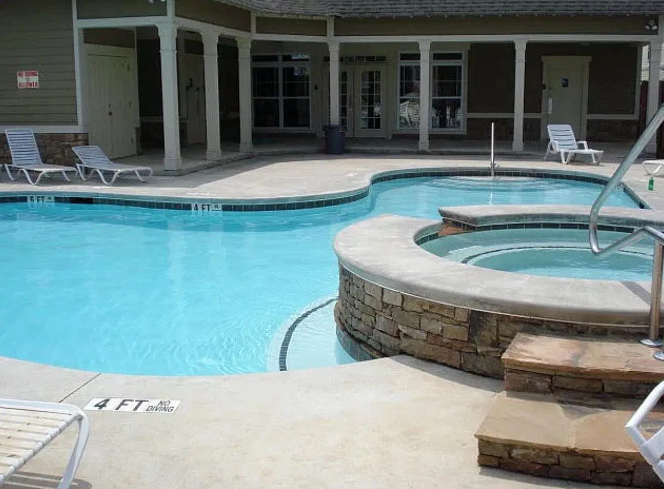 4 bed, 1586 sqft, $825 — Photo 3