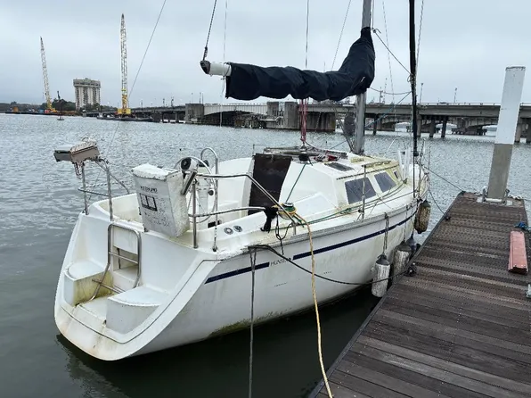 33 Lockwood Dr #I30, Charleston, SC 29401