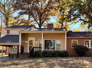 109 Circle Dr, Thomasville, NC 27360