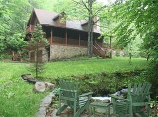 259 Upper Cove Rd, Robbinsville, NC 28771