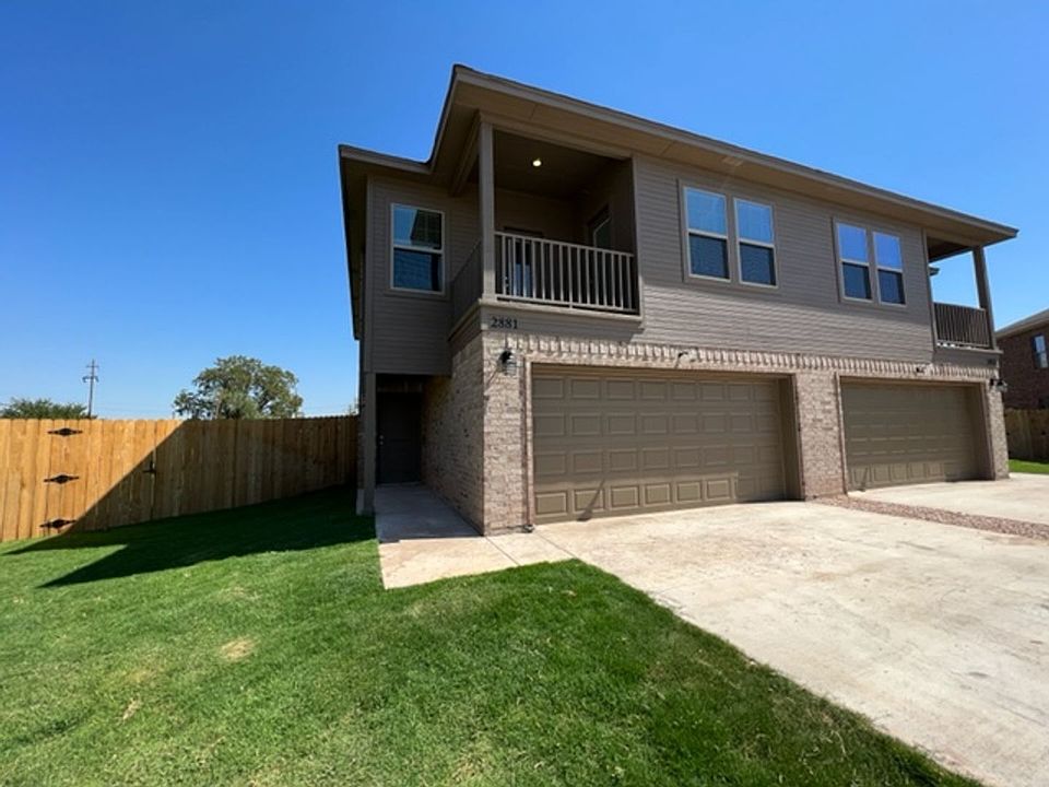 1st image of 2881 Melissa Ln