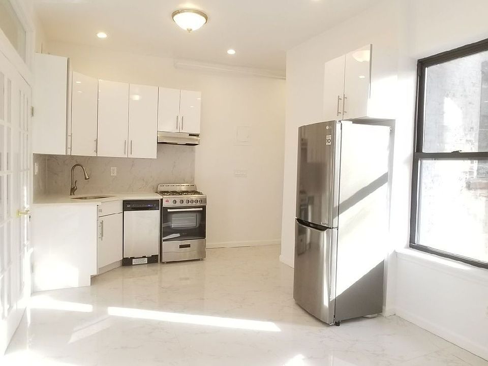 1st image of 132 N 1st St APT 14