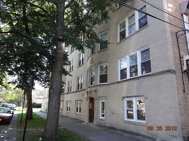 1st image of 2743 W Arthur Ave APT 1