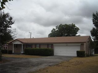 155 N School Rd, Rhome, TX 76078