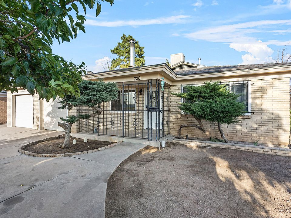 1st image of 720 San Pedro Dr SE