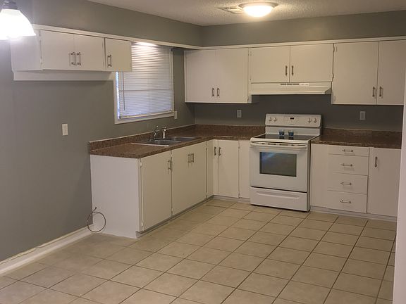 2nd image of 1632 E David Cir
