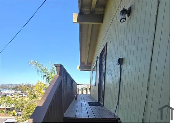 3 bed, 1200 sqft, $4,300 — Photo 4