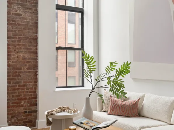 172 North 10th Street 3D image 2 of 15