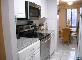 307 Prospect Ave APT 3C, Hackensack, NJ 07601