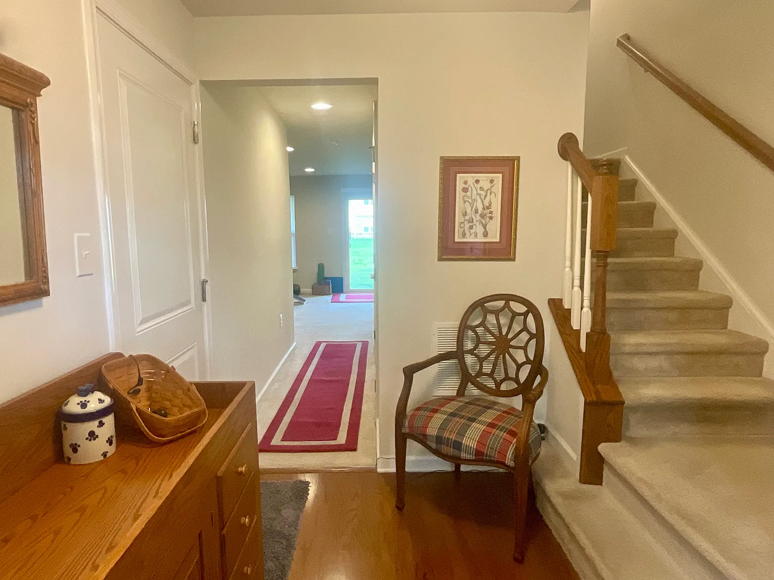 3 bed, 2.5 bath, 2200 sqft, $2,920 — Photo 2
