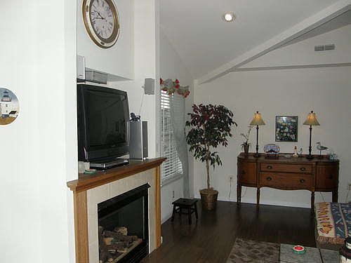 Additional Picture
