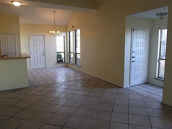 5th image of 4425 Flamingo Ct