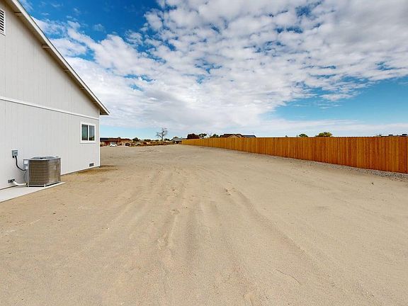3rd image of 6286 Westwind Way