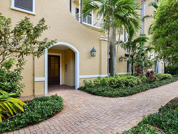 3rd image of 3940 N Flagler Dr APT 201