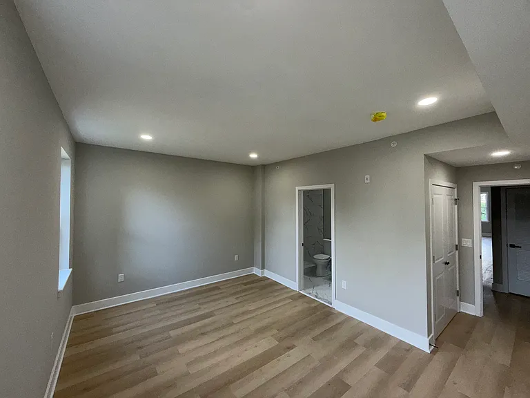 1201 Lindley Ave #3 — Photo 15