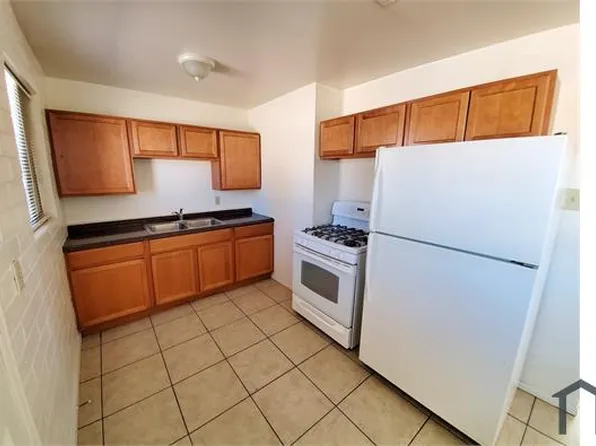 1610 W Becker Ln, Phoenix, AZ 85029