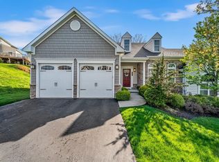 804 Village Club Dr, Wexford, PA 15090