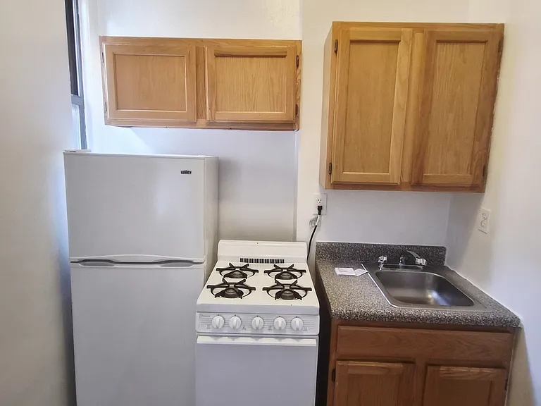 343 W 85th St #68 — Photo 3