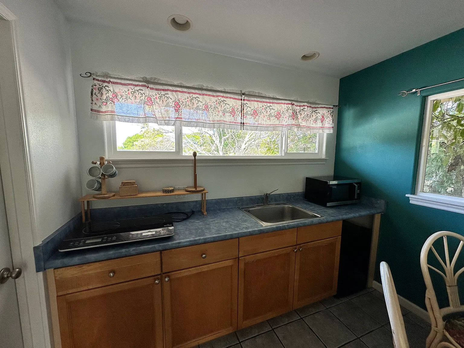 Wanaao Rd, Kailua — Photo 4