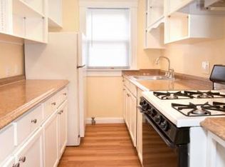 82 Tweed St, Pawtucket, RI 02861