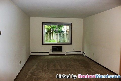 4th image of 529 17th Ave N APT 111