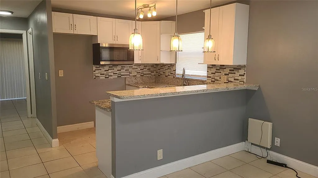 1 bed, 1.0 bath, 650 sqft, $1,250 — Photo 3