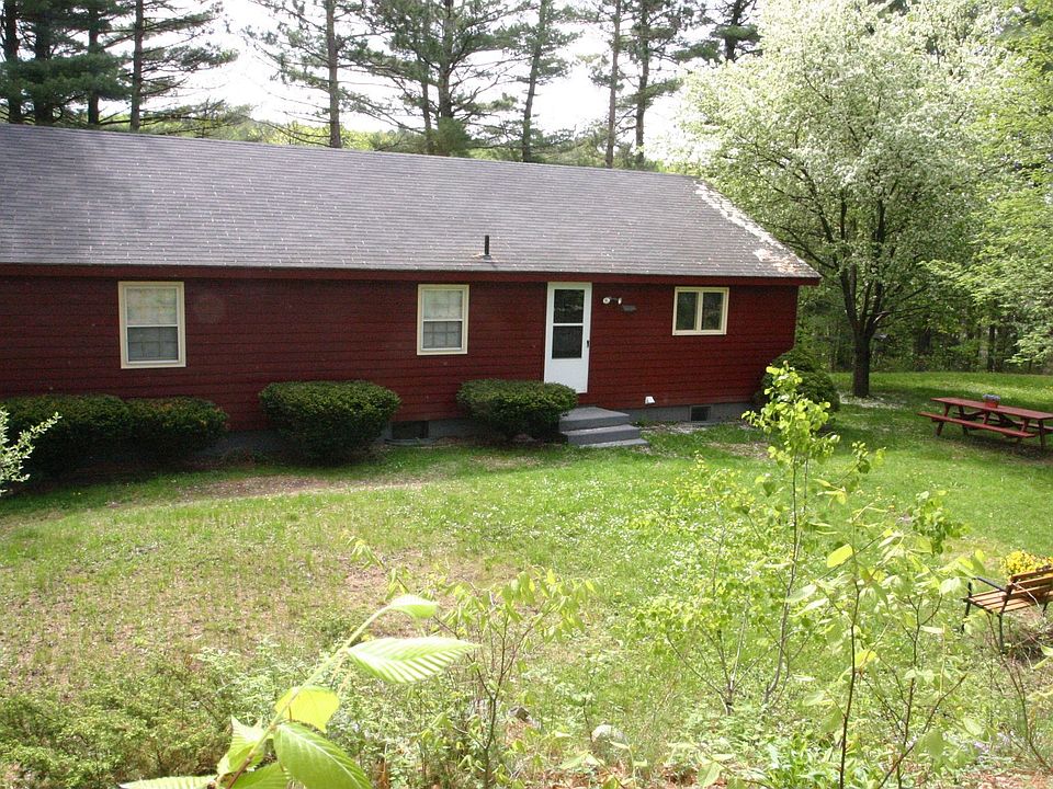 2nd image of 5 Riverside Dr