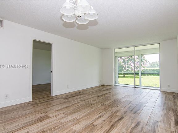 3rd image of 8900 Washington Blvd APT 117