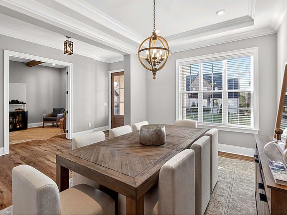 5th image of 4728 Woodrow Pl