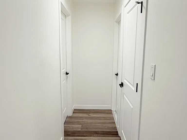 1985 Westcott Rd #302 — Photo 11