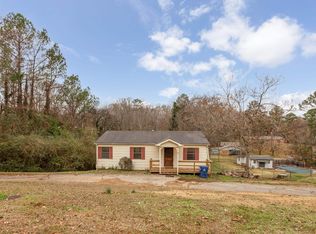 111 Oak Rd, Anniston, AL 36206