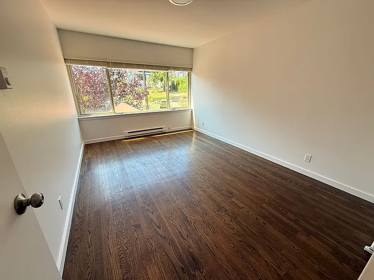 Century Terrace — Photo 60
