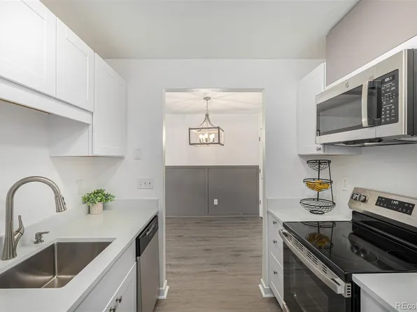 3550 S Harlan Street #220, Denver, CO 80235