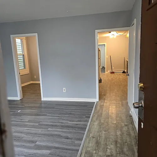 599 3rd St #1 Photo 1