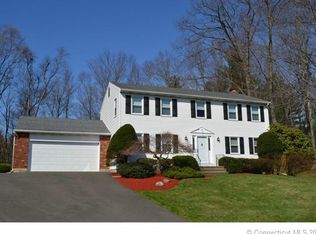 19 Charlie Cir, South Windsor, CT 06074