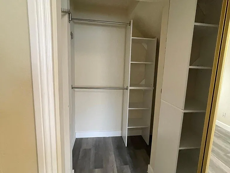 5251 Willowcrest Ave #5 — Photo 19