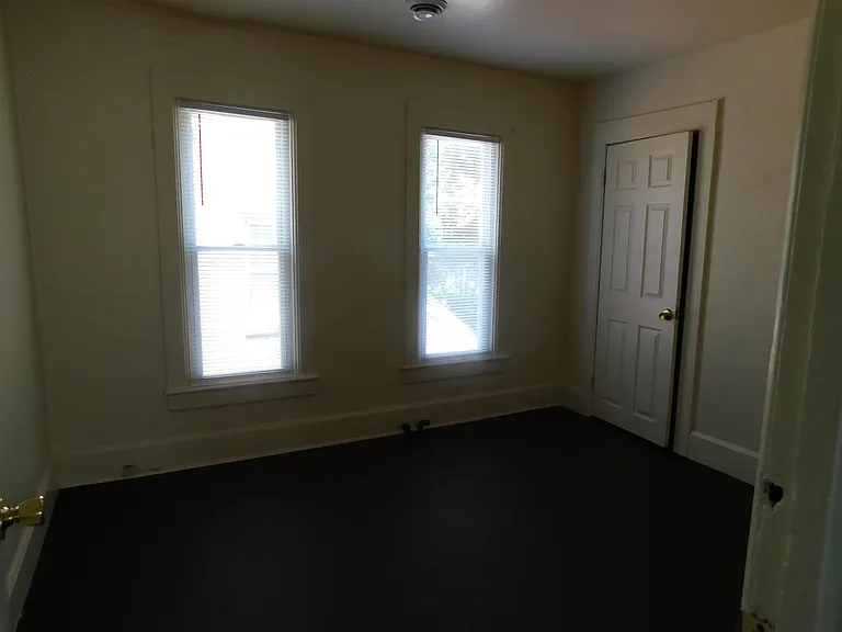 1007 S Chicago Ave #2 — Photo 8