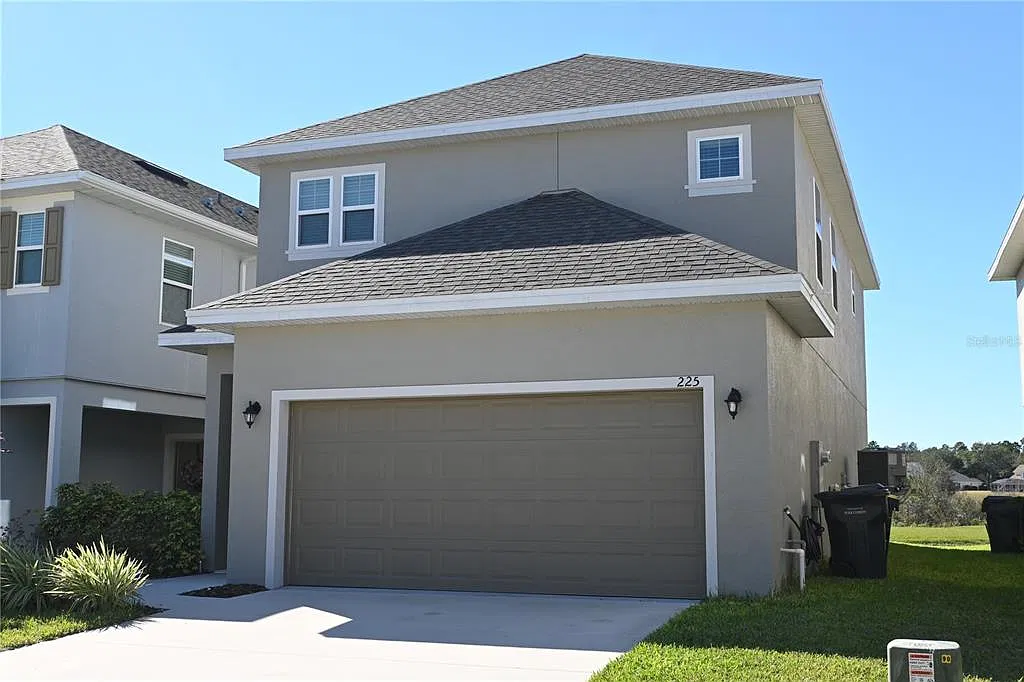 3 bed, 2.0 bath, 1935 sqft, $2,500 — Photo 3