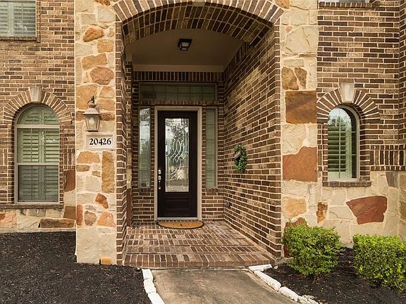 3rd image of 20426 Horseshoe Canyon Dr
