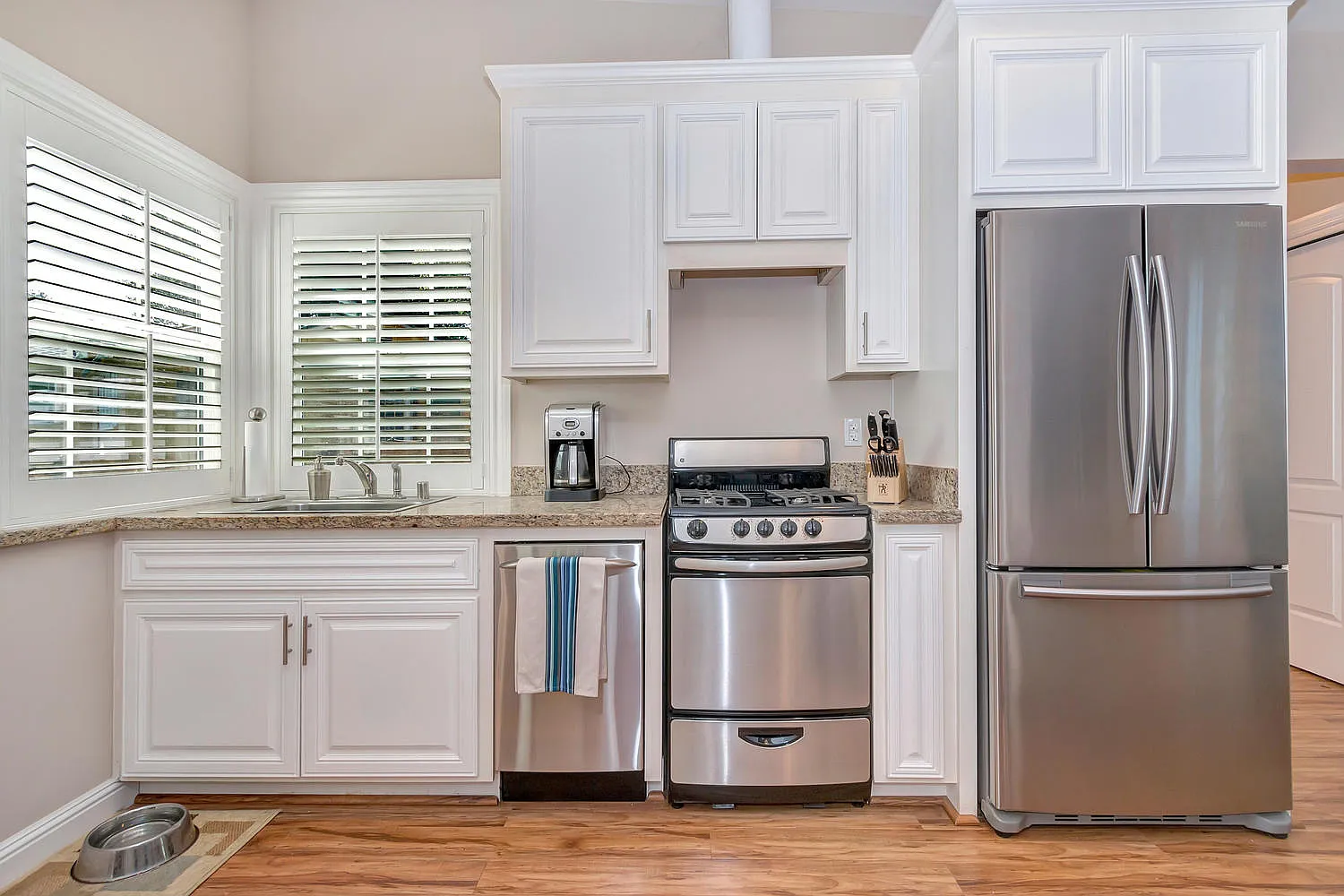 3484 Moraga Blvd — Photo 2