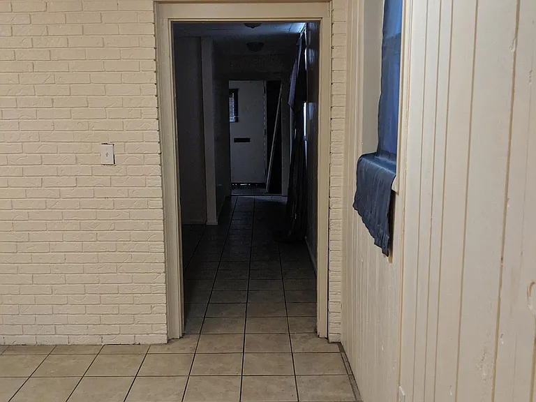 375 Berkshire Ave — Photo 9